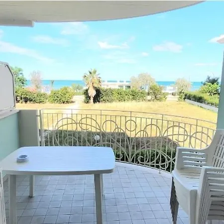 Sophie's Magic Seaview Villa Rosa Di Martinsicuro